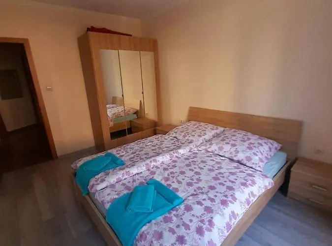 Daire Yassen Close To Sea And